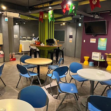 Backpackers Hostel - Ximen Taipei Eksteriør billede